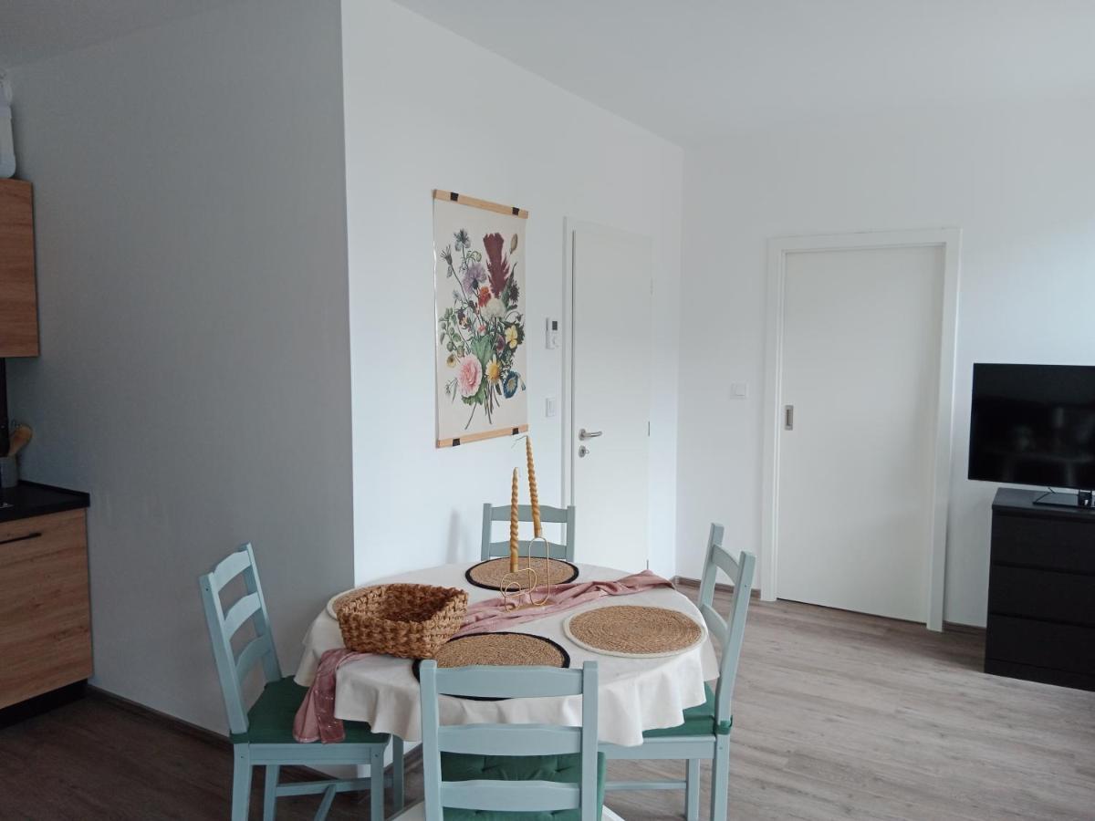 J&Z Apartman Olomouc Exteriör bild